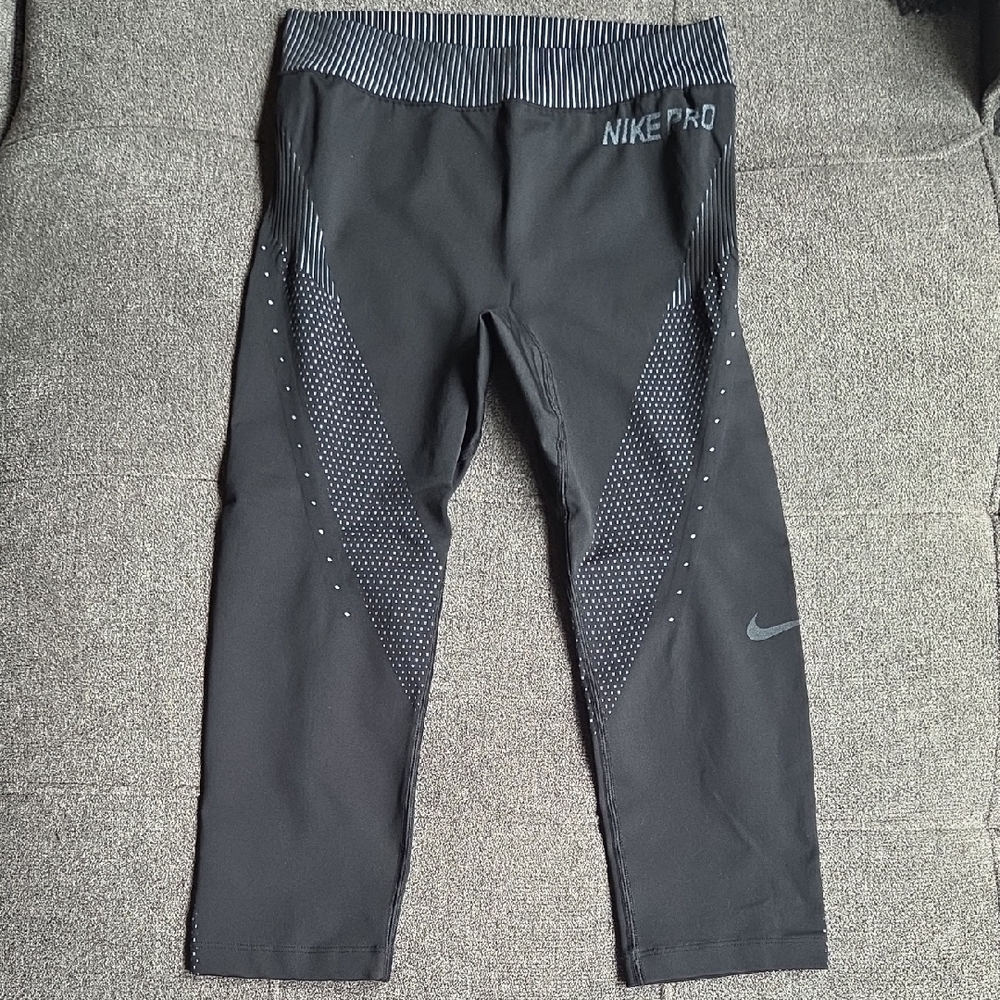 Nike Pro Black and Gray Leggings